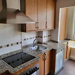 Piso Céntrico 2 A Escasos Metros De Maria Pita * La Coruña