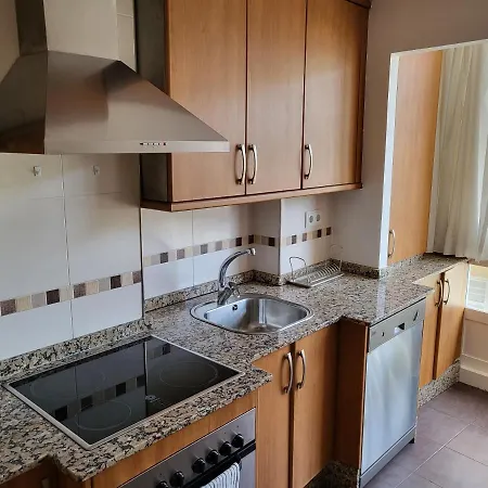Piso Céntrico 2 A Escasos Metros De Maria Pita * La Coruña